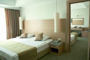 SEALIGHT RESORT HOTEL 5 *   